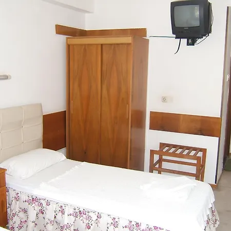 Yildirim Hotel